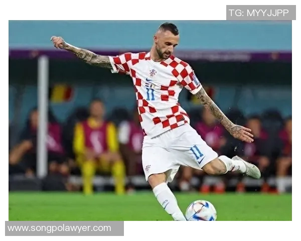 足球天才Kasius崭露头角引领新一代球星风潮助力球队冲击冠军荣耀 足球天才Kasius崭露头角引领新一代球星风潮助力球队冲击冠军荣耀